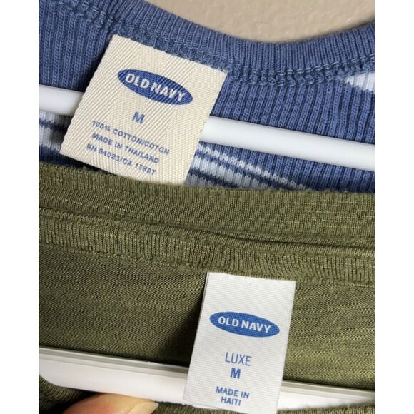 Old Navy 2 Tops Bundle Green Blue Knit Lounge Casual Basic Womens M - Picture 7 of 8